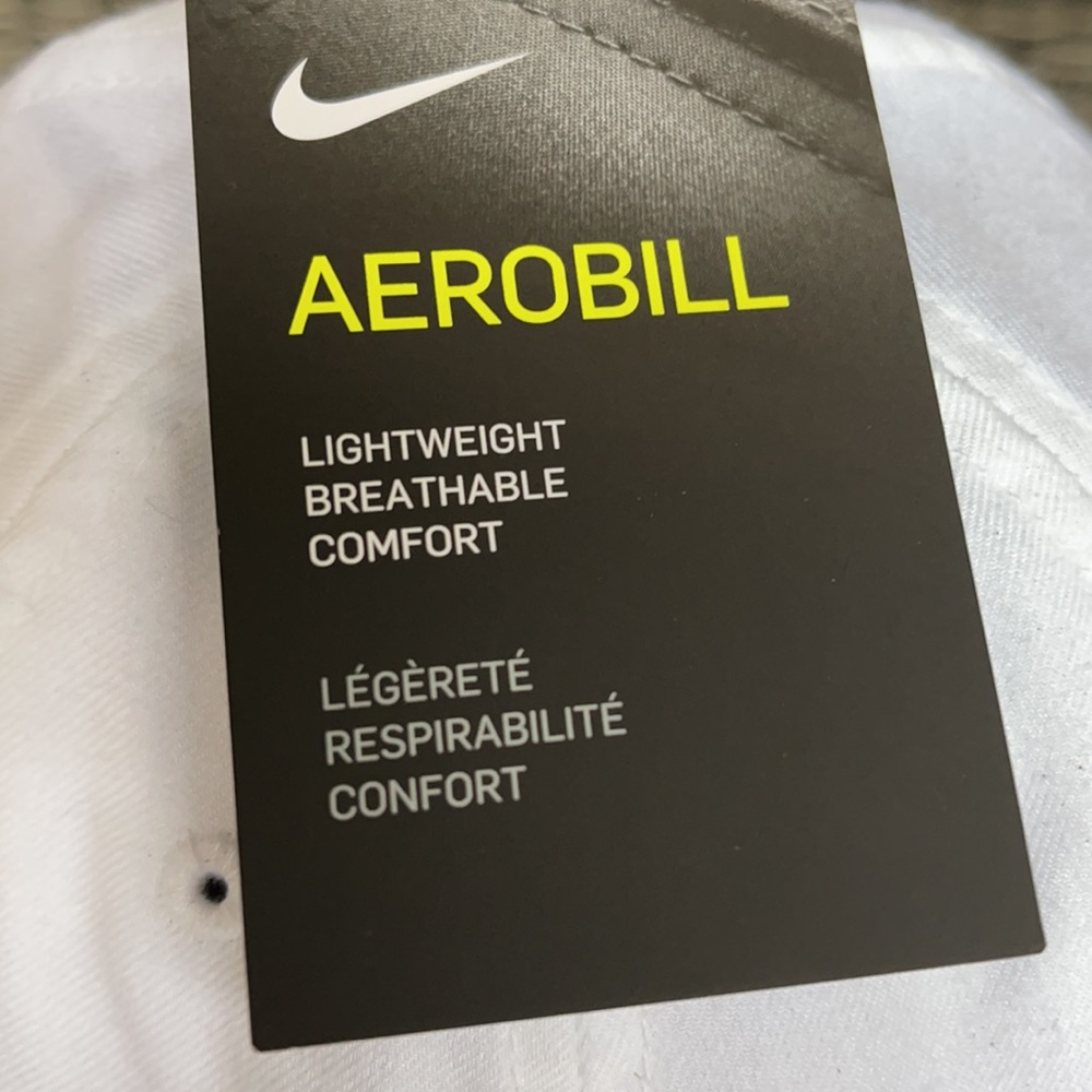 NIKE AEROBILL LIGHTWEIGHT BREATHABLE COMFORT CAP - Picture 5 of 16